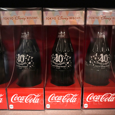 炭酸飲料〈コカ・コーラ〉（ディズニー40周年グッズ）