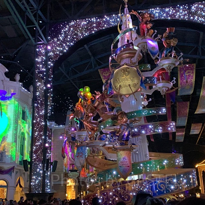 「グランドフィナーレ」のセレブレーションストリート