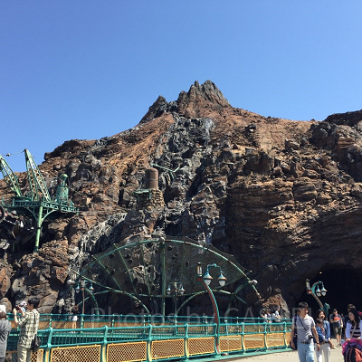 センター・オブ・ジ・アース