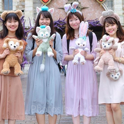 キャラクターカラー×ワンピースのおそろいコーデ