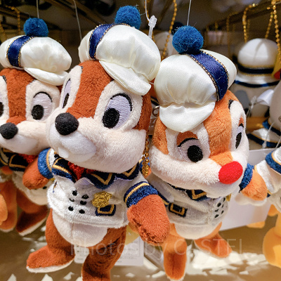 チップとデールぬいぐるみバッジ