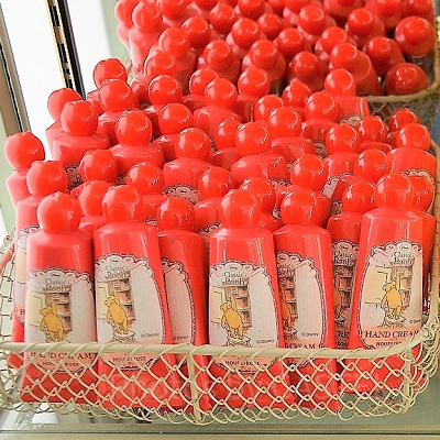 クラシックプーのハンドクリーム（レッド）