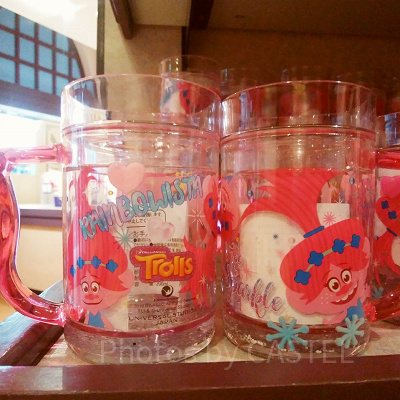 ポピーのラメ入りクリアカップ