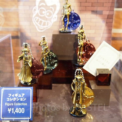 コレクタブルフィギュア（全6種）