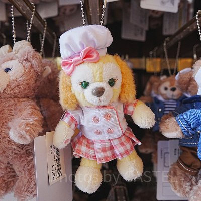 ミニーぬいぐるみバッジ ディズニーシー21周年グッズ