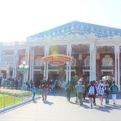 初日から大混雑！激混みで長蛇の列も！