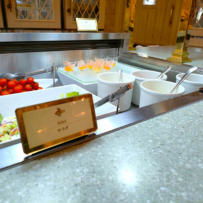 クリスタルパレス・レストラン：サラダ