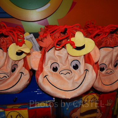 おさるのジョージ・顔型ポーチ（巾着）