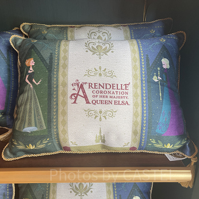 クッション(アナとエルサのフローズンジャーニーグッズ)