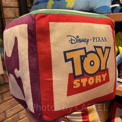 クッション（トイストーリー）