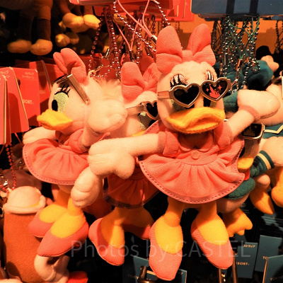 デイジーのぬいぐるみバッジ