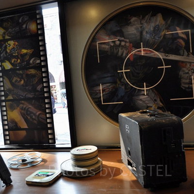 ダークルーム店内装飾／USJ