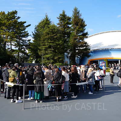 12月ディズニーランド混雑レポ：クラブマウスビートの自由席の様子