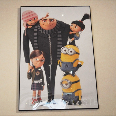 怪盗グルーと三姉妹のポスター