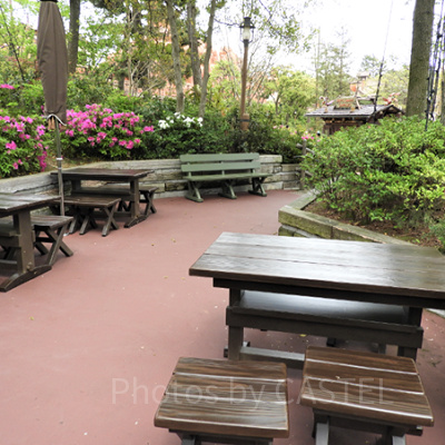 ディズニーのベンチ