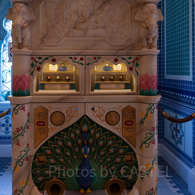 ディズニーキャラクターのフローティングトイが販売中