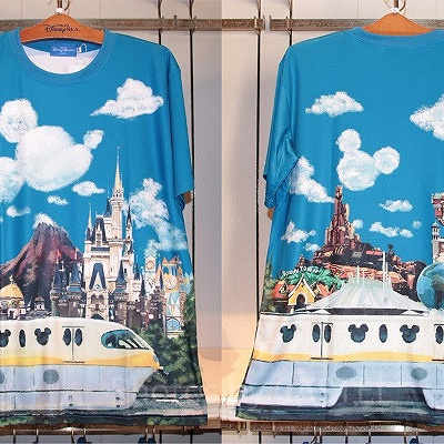 ディズニーコラボ服