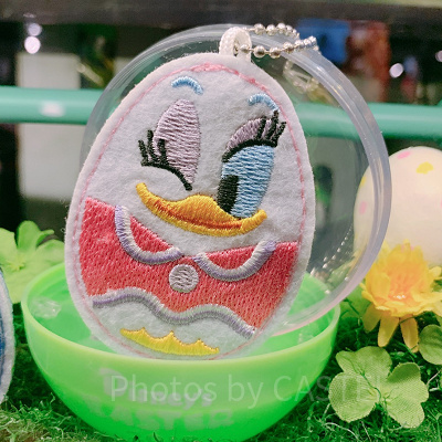 ディズニーのガチャガチャ「デイジー」