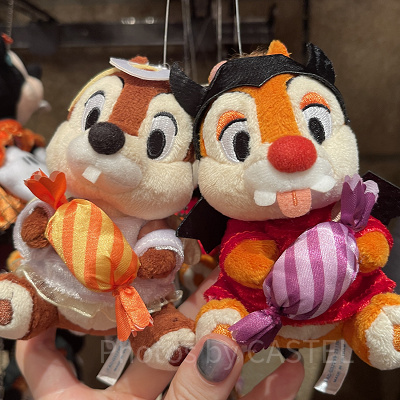 ディズニーハロウィングッズ2023：ぬいぐるみバッジセット 2023年09月14日(木)発売