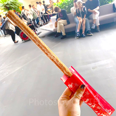 ディズニーシーおすすめフード④：ミッキーチュロス