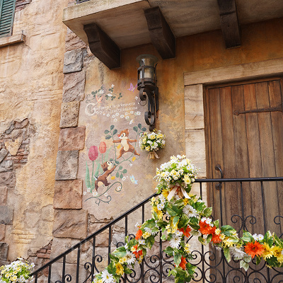 ディズニーシーの春イベントの装飾