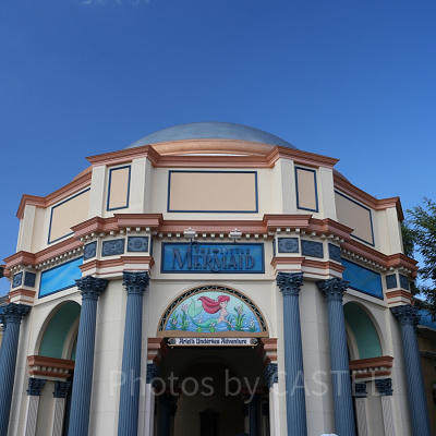 カリフォルニアアナハイムディズニーのアトラクション：リトルマーメイド：アリエルのアンダー・シー・アドベンチャー