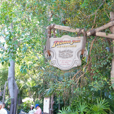 カリフォルニアアナハイムディズニーのアトラクション：インディ・ジョーンズ・アドベンチャー