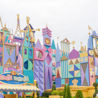 ディズニーランドのアトラクション