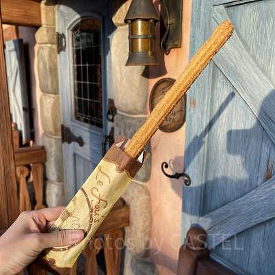 ディズニーランドチュロス：ル・フウズ・チュロス（アップルキャラメル）