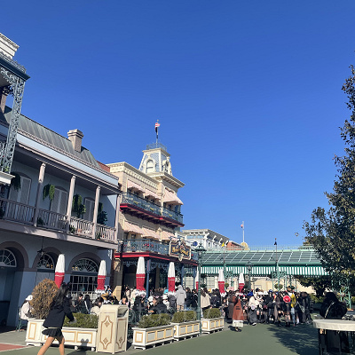 ディズニーランド混雑状況の現地レポート：グレートアメリカン・ワッフルカンパニーが混雑