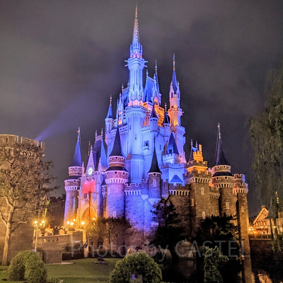 ディズニーランド夜景おすすめスポット：シンデレラ城前