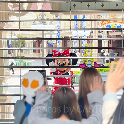 ディズニーランドの開園前グリーティング