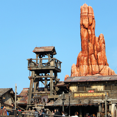 ディズニーランドの絶叫乗り物④