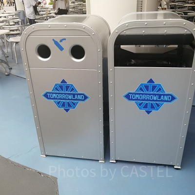 ディズニーランドのゴミ箱（トラッシュカン）