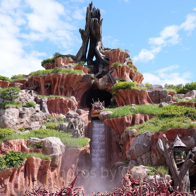 スプラッシュ・マウンテンとは