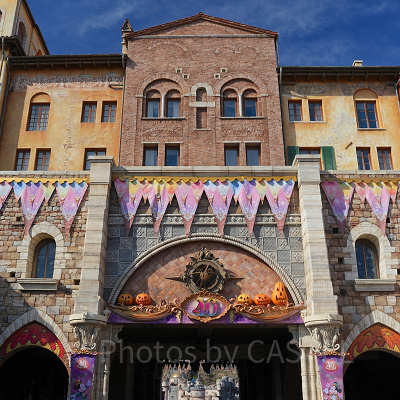 ディズニーシーのハロウィンデコレーション（エントランス）