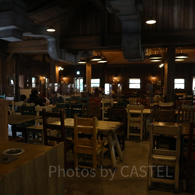 ディズニーシー3月混雑状況レポート:ユカタン・ベースキャンプ・グリル(13:00頃)