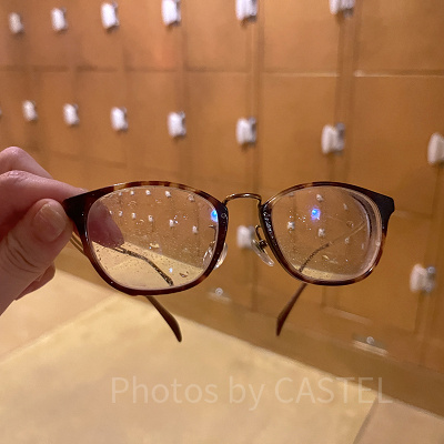 メガネに水滴がびっしりつくくらい濡れる