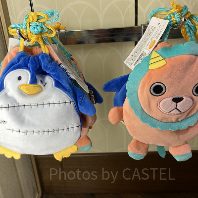 巾着ポーチ ペンギン(左)キメラ長官(右)