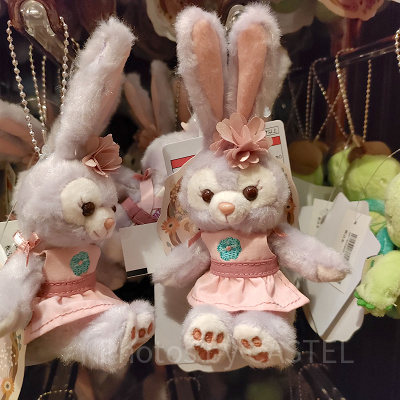 ダッフィー＆フレンズのサークル・オブ・フレンドシップ：ステラ・ルーのぬいぐるみチャーム