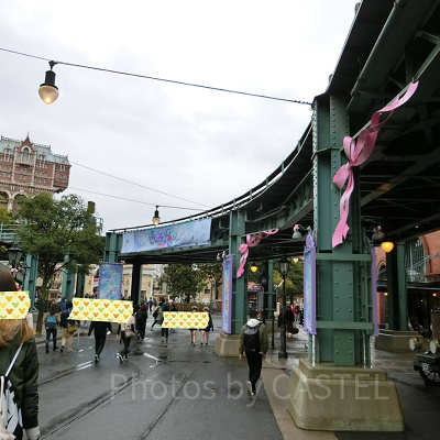 高架下の有効活用したデコレーション