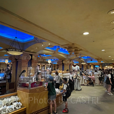 エンポーリオの混雑状況（19時45分ごろ）