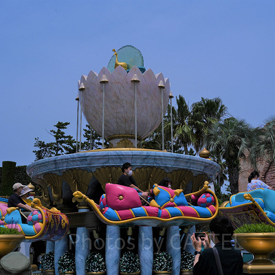 魔法の絨毯に乗って空中散歩を楽しもう