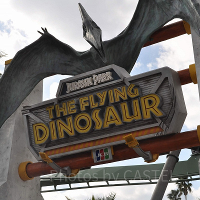 USJフライングダイナソーの入場ゲート