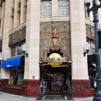 ユニバーサルスタジオストアの外観
