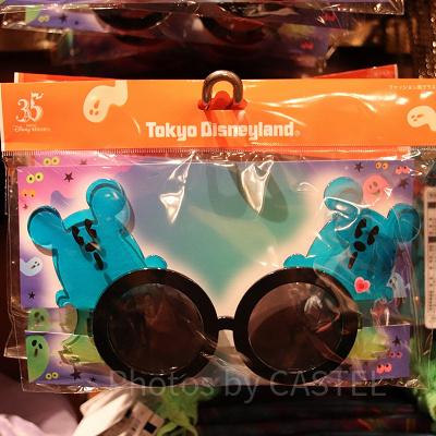 おばけの飾りがついたファッション用グラス