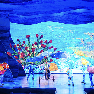 ファインディング・ニモ：ザ・ビッグ・ブルー・アンド・ビヨンド！