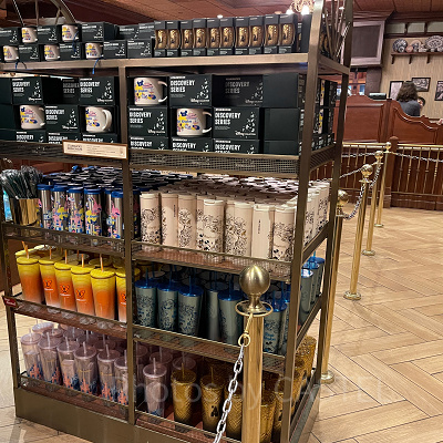 マジックキングダムのスタバ