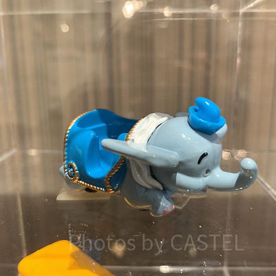 空飛ぶダンボトミカ