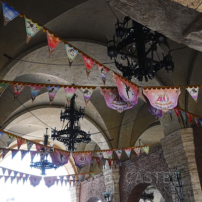 ミラコスタ通りのガーランドデコレーション